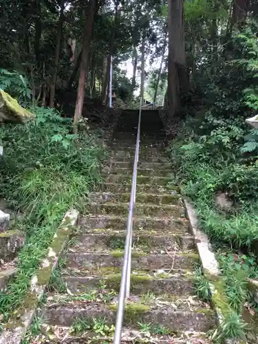熊按神社のその他建物