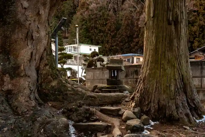 諏訪大社上社前宮(長野県)