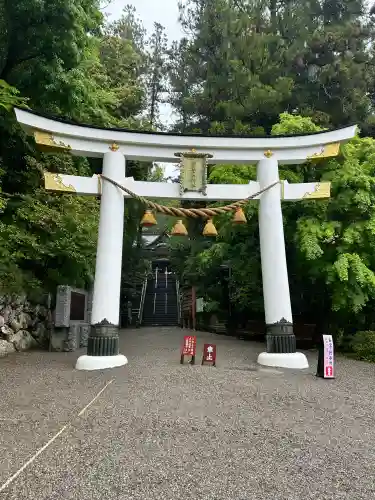 宝登山神社の{uncategorized: "未分類", other: "その他", undefined: "問題あり", building: "その他建物", grave: "お墓", sacred_gate: "鳥居", guardian: "狛犬", statue: "像", buddha: "仏像", history: "歴史", nature: "自然", garden: "庭園", animal: "動物", pagoda: "塔", temizu: "手水舎", mountain_gate: "山門・神門", sanctuary: "本殿・本堂", subordinate: "末社・摂社", art: "芸術", scenery: "景色", jizo: "地蔵", ema: "絵馬", goshuin: "御朱印", omikuji: "おみくじ", items: "授与品その他", amulet: "お守り", goshuincho: "御朱印帳", eats: "食事", festival: "お祭り", votive_dance: "神楽", shichigosan: "七五三参", wedding: "結婚式", experience: "体験その他", initially: "初詣", around: "周辺", anti_infection: "感染症対策"}