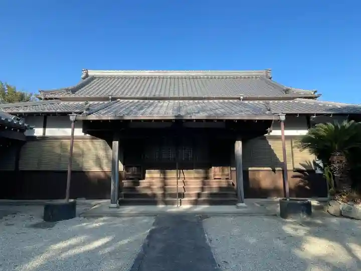 西光寺の{uncategorized: "未分類", other: "その他", undefined: "問題あり", building: "その他建物", grave: "お墓", sacred_gate: "鳥居", guardian: "狛犬", statue: "像", buddha: "仏像", history: "歴史", nature: "自然", garden: "庭園", animal: "動物", pagoda: "塔", temizu: "手水舎", mountain_gate: "山門・神門", sanctuary: "本殿・本堂", subordinate: "末社・摂社", art: "芸術", scenery: "景色", jizo: "地蔵", ema: "絵馬", goshuin: "御朱印", omikuji: "おみくじ", items: "授与品その他", amulet: "お守り", goshuincho: "御朱印帳", eats: "食事", festival: "お祭り", votive_dance: "神楽", shichigosan: "七五三参", wedding: "結婚式", experience: "体験その他", initially: "初詣", around: "周辺", anti_infection: "感染症対策"}