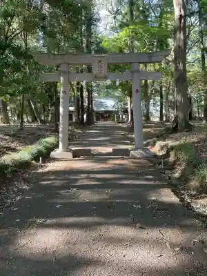 東蕗田天満社の{uncategorized: "未分類", other: "その他", undefined: "問題あり", building: "その他建物", grave: "お墓", sacred_gate: "鳥居", guardian: "狛犬", statue: "像", buddha: "仏像", history: "歴史", nature: "自然", garden: "庭園", animal: "動物", pagoda: "塔", temizu: "手水舎", mountain_gate: "山門・神門", sanctuary: "本殿・本堂", subordinate: "末社・摂社", art: "芸術", scenery: "景色", jizo: "地蔵", ema: "絵馬", goshuin: "御朱印", omikuji: "おみくじ", items: "授与品その他", amulet: "お守り", goshuincho: "御朱印帳", eats: "食事", festival: "お祭り", votive_dance: "神楽", shichigosan: "七五三参", wedding: "結婚式", experience: "体験その他", initially: "初詣", around: "周辺", anti_infection: "感染症対策"}