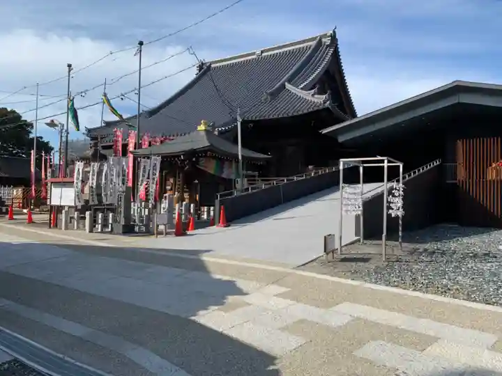 笠覆寺 (笠寺観音)の本殿・本堂