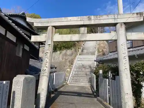 厳島神社の鳥居