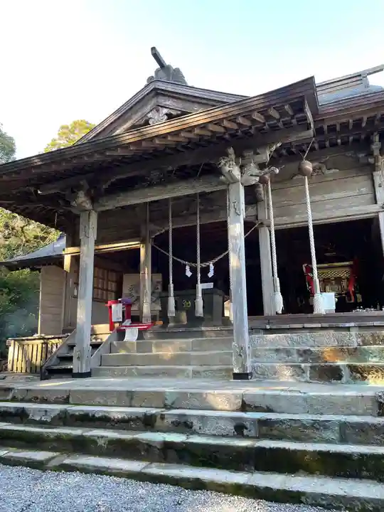 東霧島神社の本殿・本堂