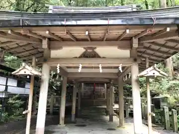 崇道神社の本殿・本堂