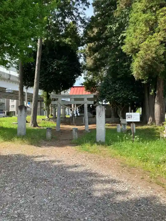 野沢町星宮神社の{uncategorized: "未分類", other: "その他", undefined: "問題あり", building: "その他建物", grave: "お墓", sacred_gate: "鳥居", guardian: "狛犬", statue: "像", buddha: "仏像", history: "歴史", nature: "自然", garden: "庭園", animal: "動物", pagoda: "塔", temizu: "手水舎", mountain_gate: "山門・神門", sanctuary: "本殿・本堂", subordinate: "末社・摂社", art: "芸術", scenery: "景色", jizo: "地蔵", ema: "絵馬", goshuin: "御朱印", omikuji: "おみくじ", items: "授与品その他", amulet: "お守り", goshuincho: "御朱印帳", eats: "食事", festival: "お祭り", votive_dance: "神楽", shichigosan: "七五三参", wedding: "結婚式", experience: "体験その他", initially: "初詣", around: "周辺", anti_infection: "感染症対策"}
