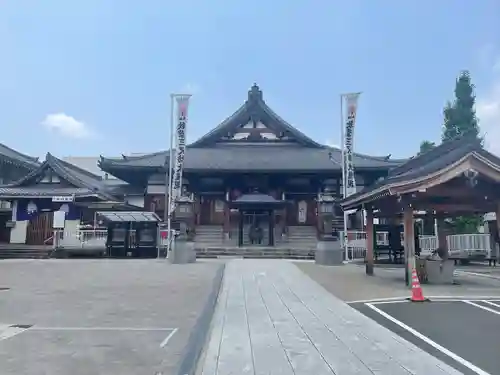 秋葉山圓通寺の本殿・本堂