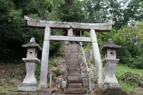 大六天麻王神社の鳥居