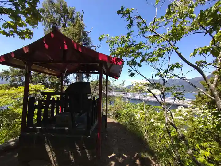 産屋ヶ崎神社(山梨県)