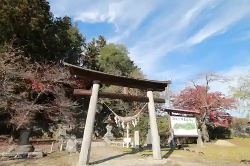 田村神社の鳥居