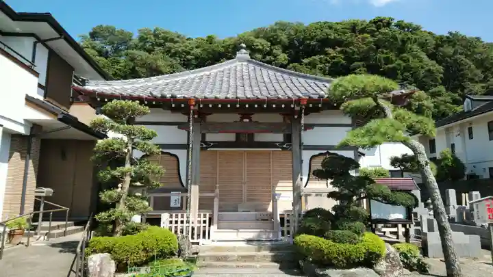 来迎寺(材木座)の本殿・本堂