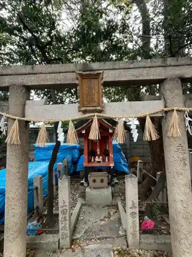 生根神社の{uncategorized: "未分類", other: "その他", undefined: "問題あり", building: "その他建物", grave: "お墓", sacred_gate: "鳥居", guardian: "狛犬", statue: "像", buddha: "仏像", history: "歴史", nature: "自然", garden: "庭園", animal: "動物", pagoda: "塔", temizu: "手水舎", mountain_gate: "山門・神門", sanctuary: "本殿・本堂", subordinate: "末社・摂社", art: "芸術", scenery: "景色", jizo: "地蔵", ema: "絵馬", goshuin: "御朱印", omikuji: "おみくじ", items: "授与品その他", amulet: "お守り", goshuincho: "御朱印帳", eats: "食事", festival: "お祭り", votive_dance: "神楽", shichigosan: "七五三参", wedding: "結婚式", experience: "体験その他", initially: "初詣", around: "周辺", anti_infection: "感染症対策"}
