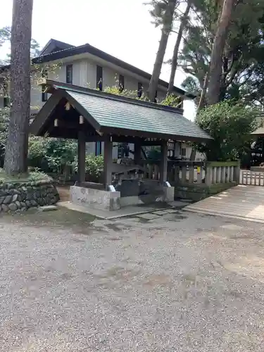 埼玉縣護國神社の手水舎