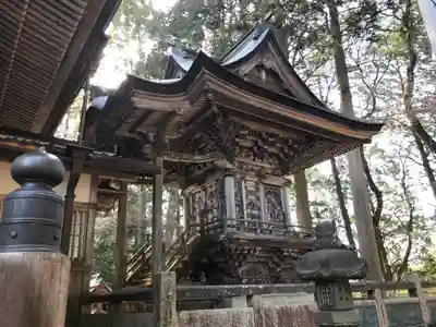 感神院木山寺の末社・摂社