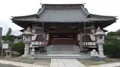 円通寺の本殿