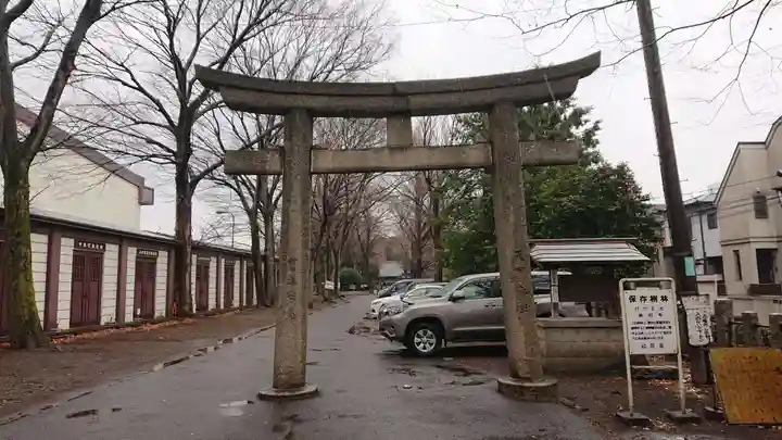 平塚神社の鳥居