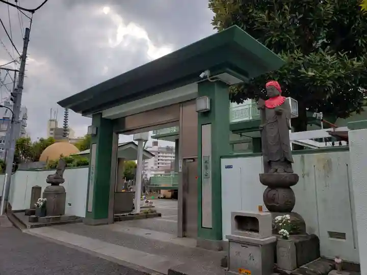 観音寺の山門・神門