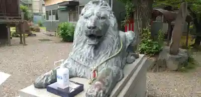 三囲神社の狛犬