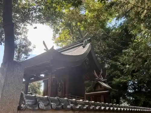 勝手神社の本殿