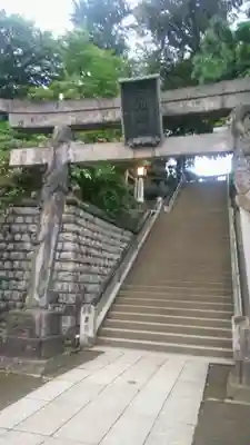 品川神社の鳥居