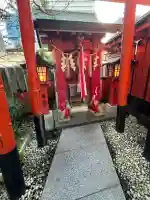 玉姫稲荷社の{uncategorized: "未分類", other: "その他", undefined: "問題あり", building: "その他建物", grave: "お墓", sacred_gate: "鳥居", guardian: "狛犬", statue: "像", buddha: "仏像", history: "歴史", nature: "自然", garden: "庭園", animal: "動物", pagoda: "塔", temizu: "手水舎", mountain_gate: "山門・神門", sanctuary: "本殿・本堂", subordinate: "末社・摂社", art: "芸術", scenery: "景色", jizo: "地蔵", ema: "絵馬", goshuin: "御朱印", omikuji: "おみくじ", items: "授与品その他", amulet: "お守り", goshuincho: "御朱印帳", eats: "食事", festival: "お祭り", votive_dance: "神楽", shichigosan: "七五三参", wedding: "結婚式", experience: "体験その他", initially: "初詣", around: "周辺", anti_infection: "感染症対策"}