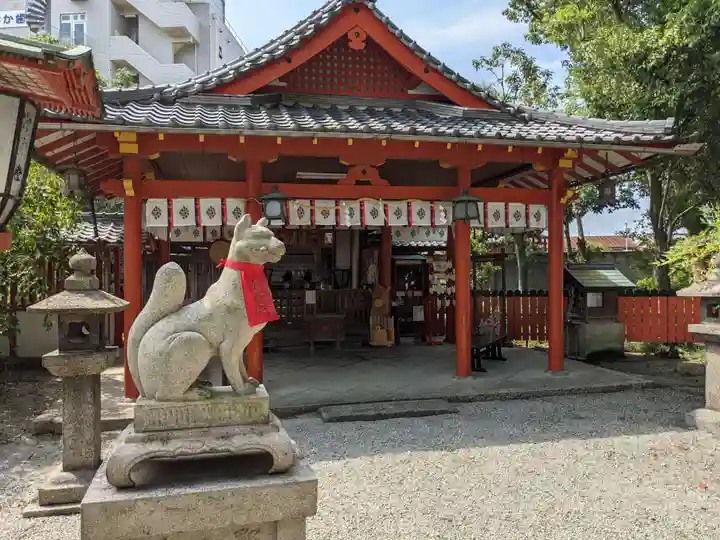 源九郎稲荷神社の本殿・本堂