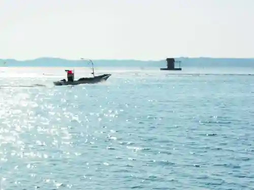 牡蠣島辨天神社(北海道)