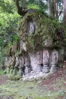 日石寺(富山県)