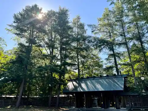 帯廣神社の山門・神門