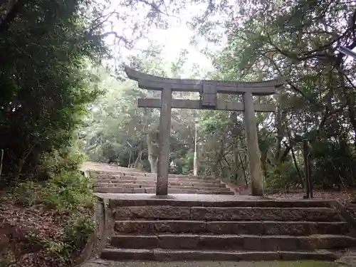 八幡神社の鳥居