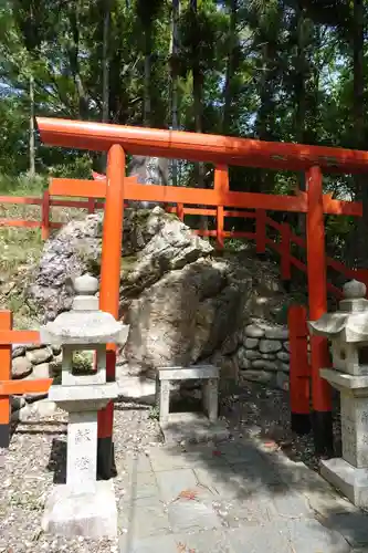 磐栄稲荷宮の末社・摂社