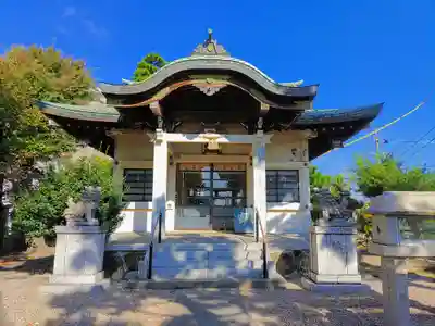 白山社の本殿・本堂