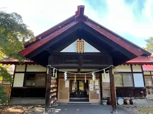 多賀神社の本殿・本堂