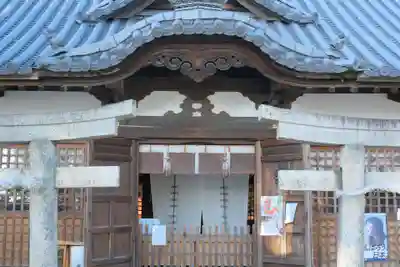 泉穴師神社の本殿・本堂