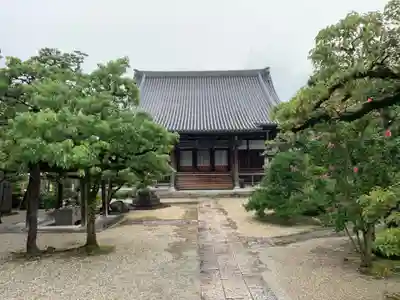 東勝寺の本殿・本堂