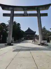 豊川閣　妙厳寺の鳥居