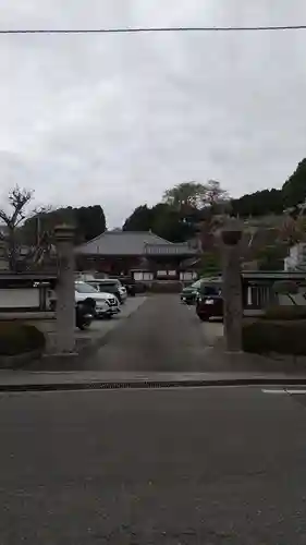 龍泉寺(龍頭不動尊)の山門