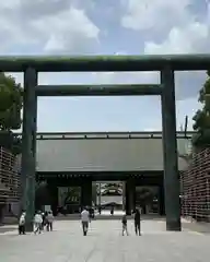 靖國神社の鳥居