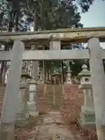 高靇神社の鳥居