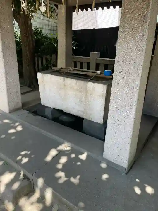 御園神社の{uncategorized: "未分類", other: "その他", undefined: "問題あり", building: "その他建物", grave: "お墓", sacred_gate: "鳥居", guardian: "狛犬", statue: "像", buddha: "仏像", history: "歴史", nature: "自然", garden: "庭園", animal: "動物", pagoda: "塔", temizu: "手水舎", mountain_gate: "山門・神門", sanctuary: "本殿・本堂", subordinate: "末社・摂社", art: "芸術", scenery: "景色", jizo: "地蔵", ema: "絵馬", goshuin: "御朱印", omikuji: "おみくじ", items: "授与品その他", amulet: "お守り", goshuincho: "御朱印帳", eats: "食事", festival: "お祭り", votive_dance: "神楽", shichigosan: "七五三参", wedding: "結婚式", experience: "体験その他", initially: "初詣", around: "周辺", anti_infection: "感染症対策"}
