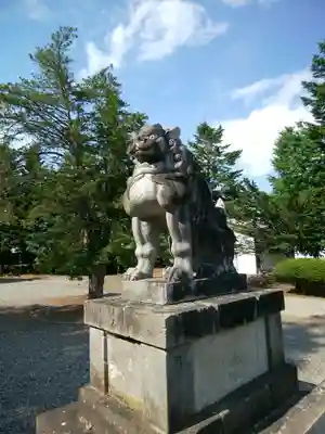 鹿追神社の狛犬