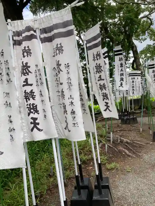 旗上弁財天社の建物その他