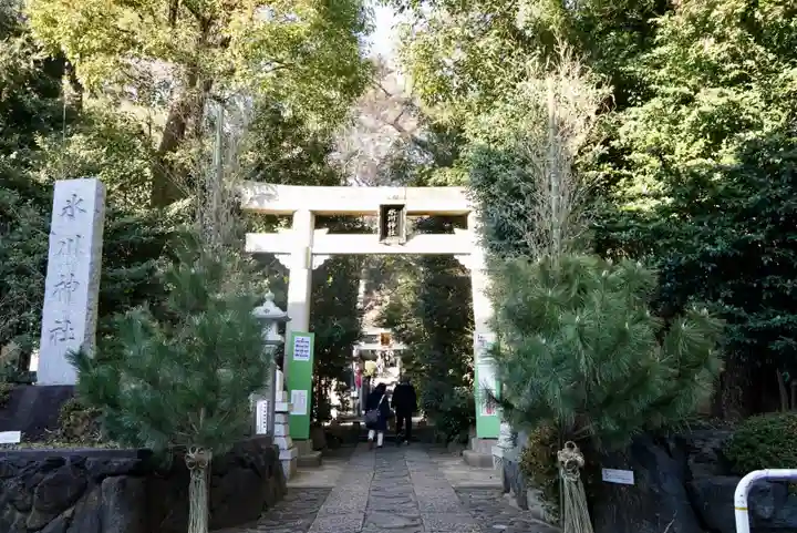 東新町氷川神社の鳥居