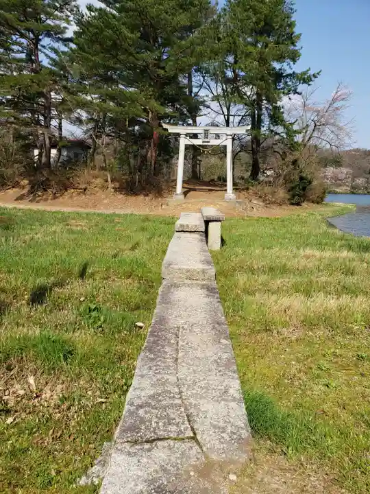 桜ヶ池神社の周辺