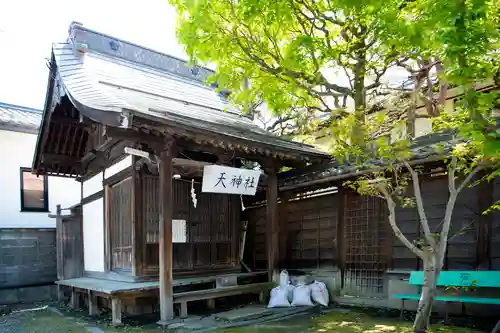 弥栄神社の末社