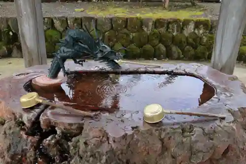 北宮諏方神社の手水舎