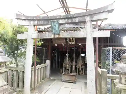 養源院の鳥居