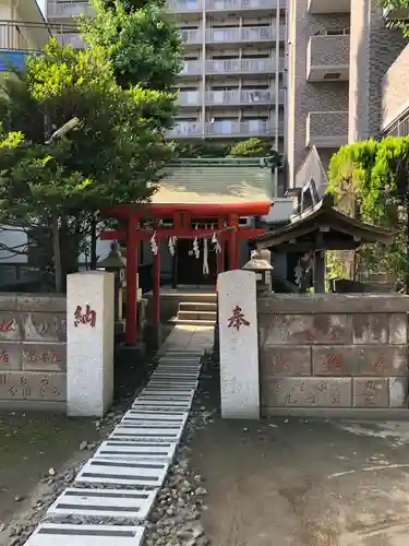 海豊稲荷神社磐井神社境内摂社の末社・摂社