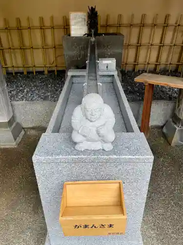 菊名神社の手水舎