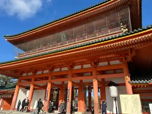 平安神宮の山門・神門